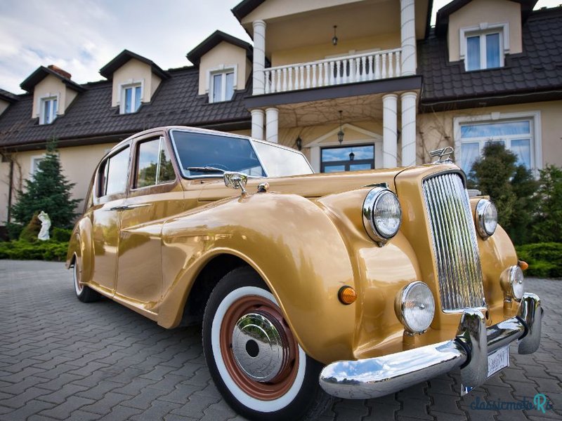 1953' Austin photo #2