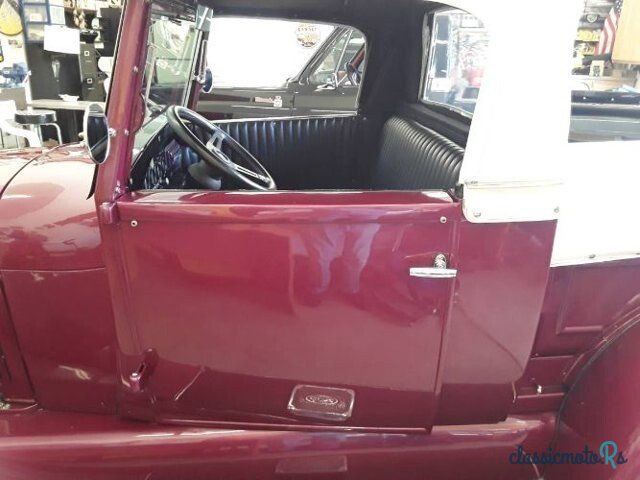 1929' Ford photo #3