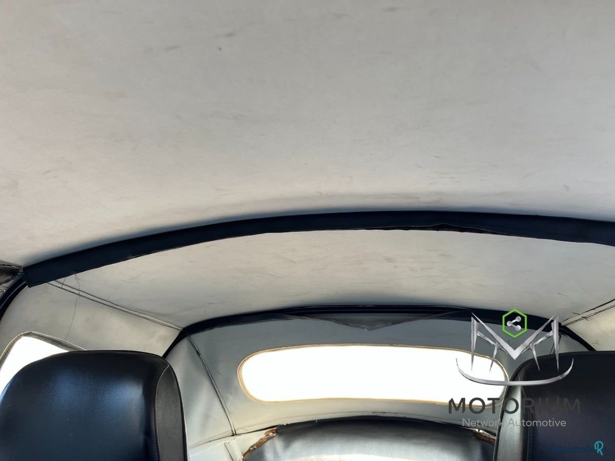 1973' Volkswagen Beetle photo #1