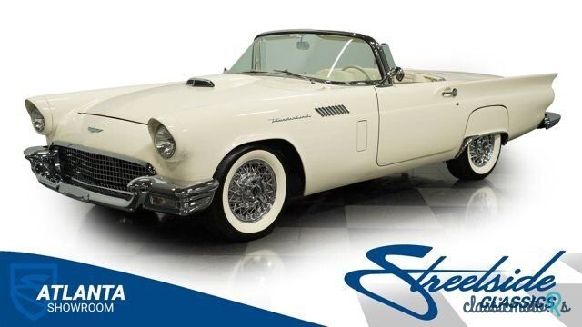 1957' Ford Thunderbird photo #1