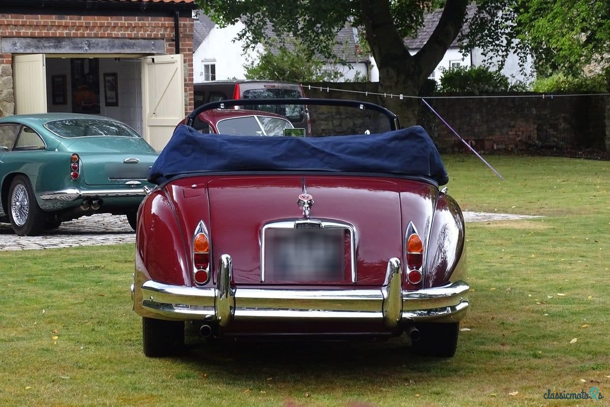 1959' Jaguar 420 photo #5