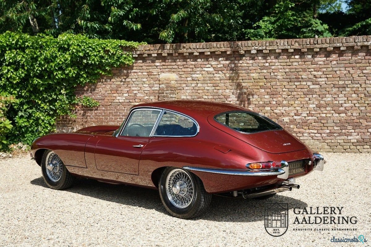 1964' Jaguar E-Type photo #2