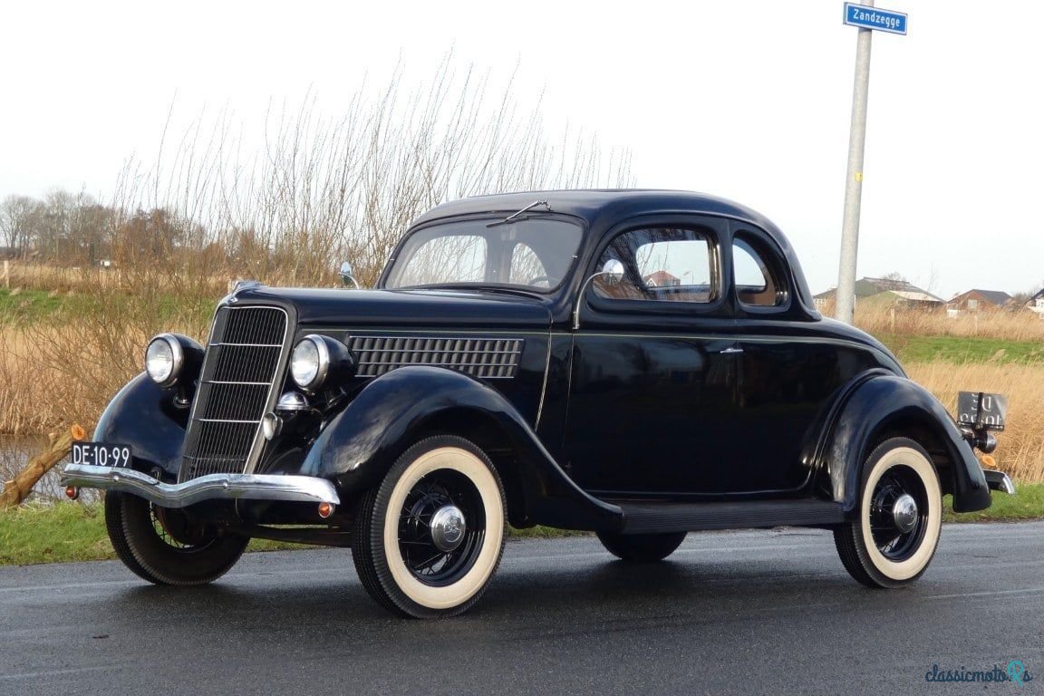 1935' Ford Model 48 photo #1