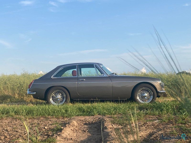 1970' MG MGB photo #1