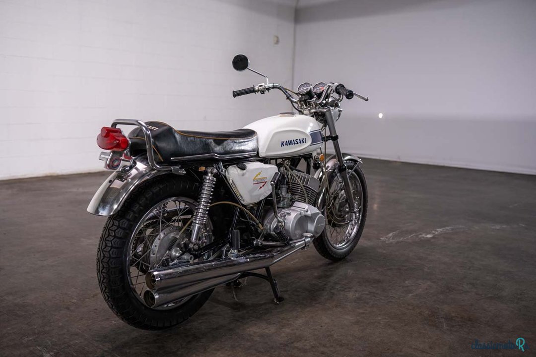 1969' Kawasaki 1969 Kawasaki H1 photo #2