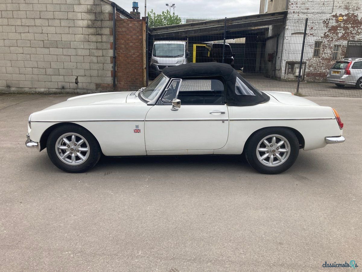 1972' MG MGB photo #5