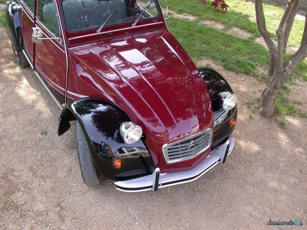 1982' Citroen 2CV photo #1