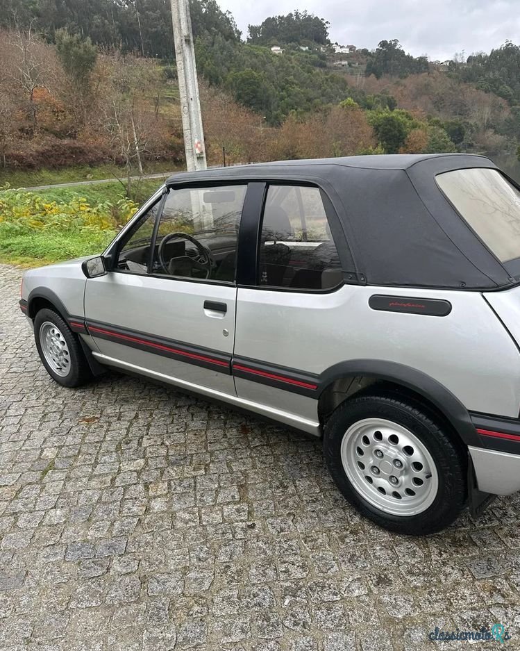 1989' Peugeot 205 Cabrio photo #2