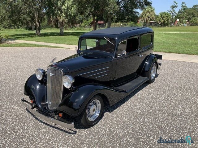 1934' Chevrolet photo #1