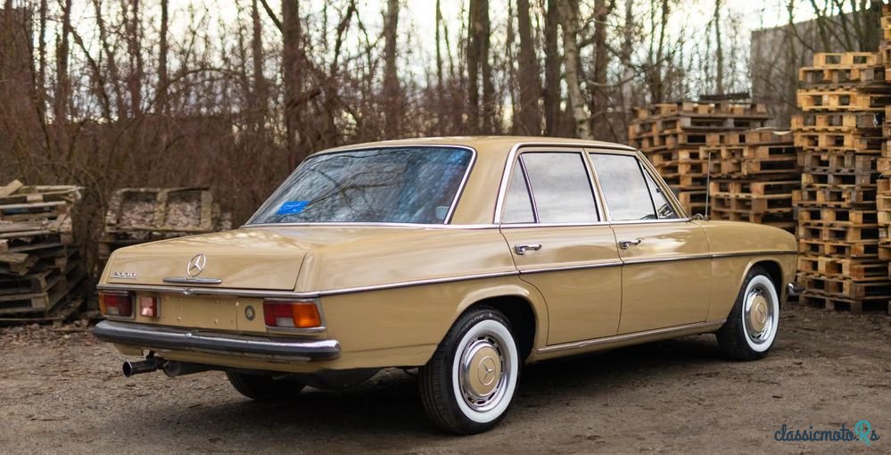 1973' Mercedes-Benz W115 200D photo #4