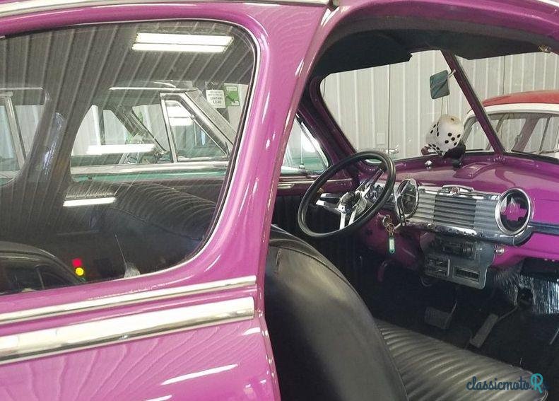 1947' Chevrolet Sedan photo #1