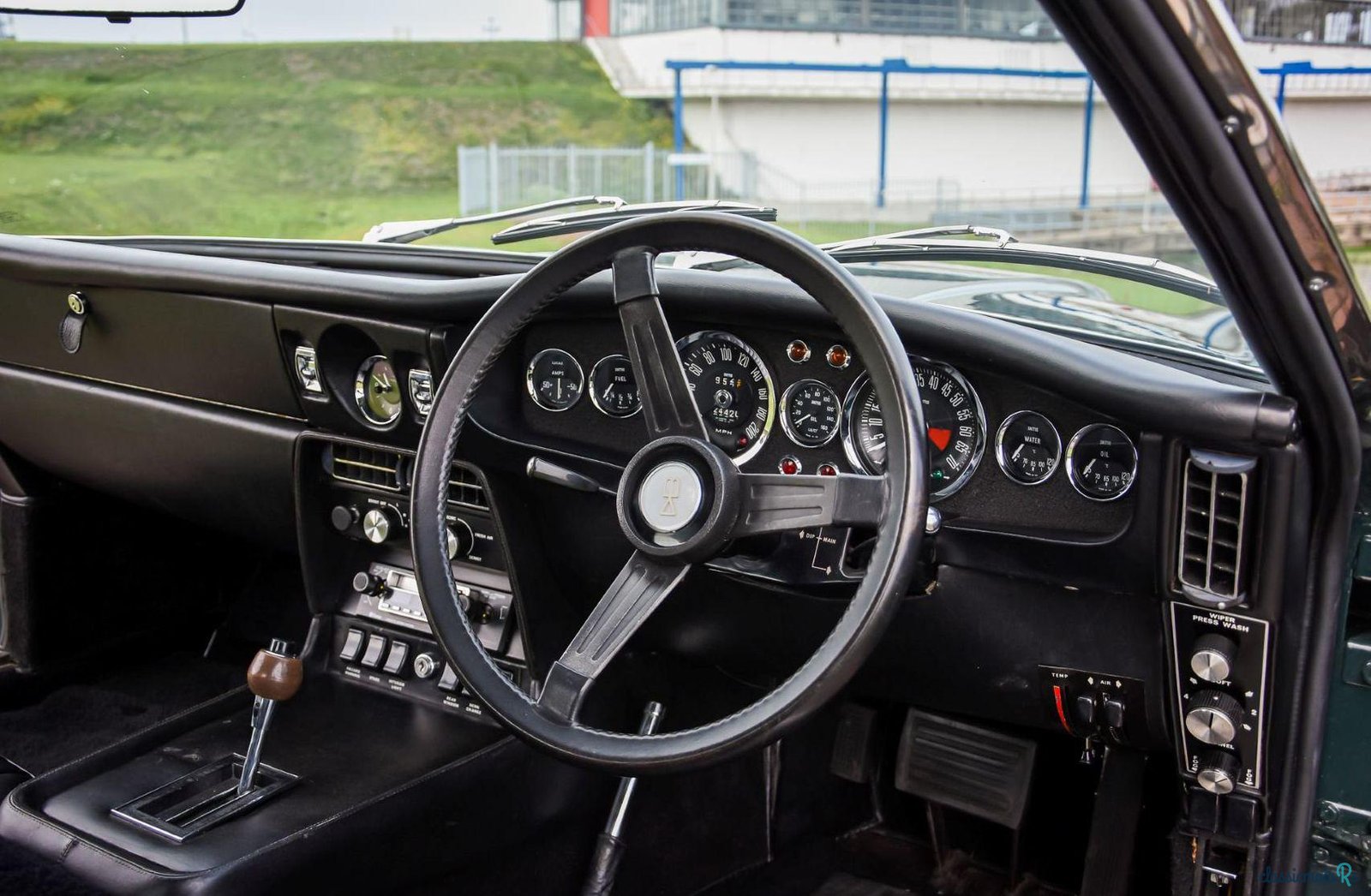 1970' Aston Martin DBS V8 photo #5