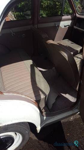 1959' Standard 10 photo #2