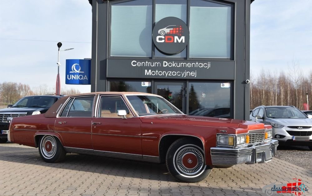 1977' Cadillac Fleetwood photo #1