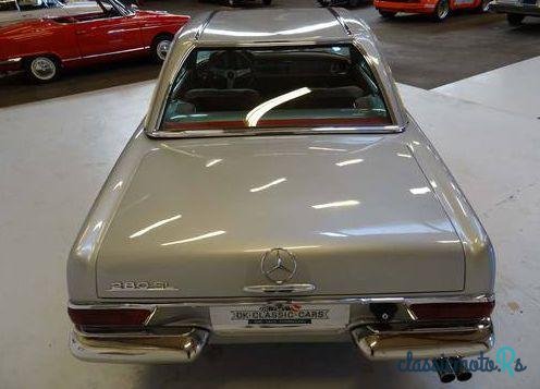 1968' Mercedes-Benz 280 Sl Pagode photo #5