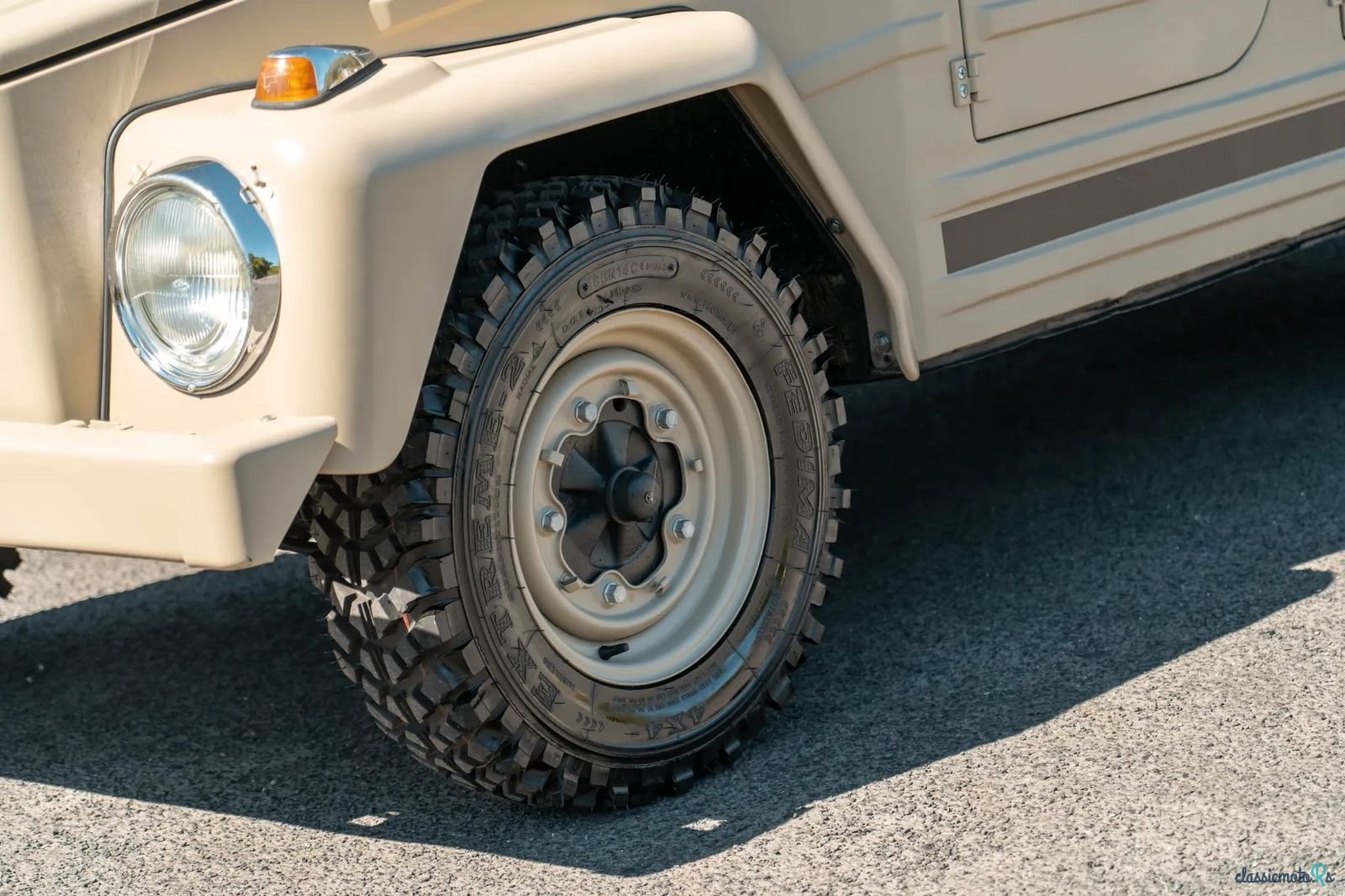 1971' Volkswagen Kbelwagen photo #2