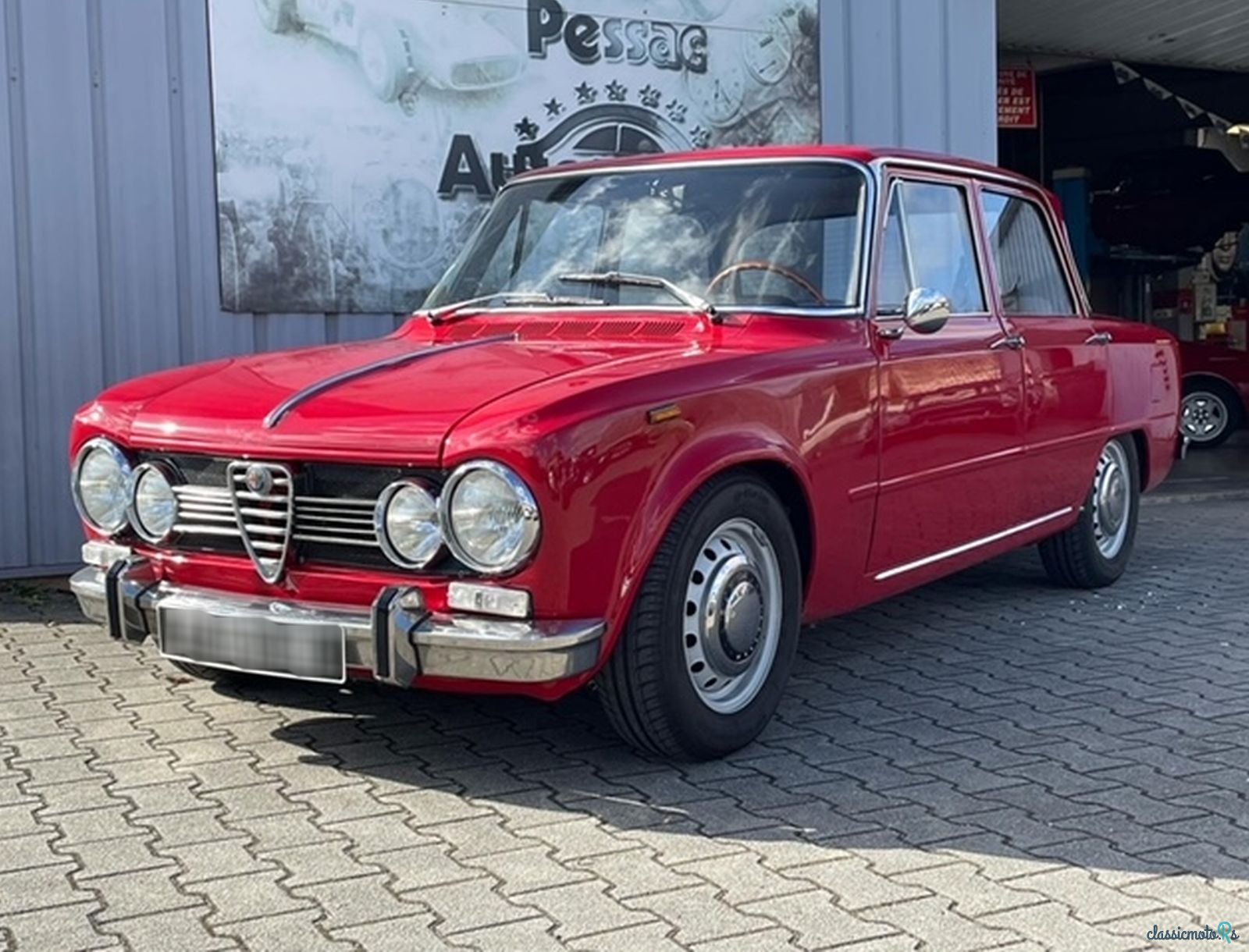 1972' Alfa Romeo Giulia 1600 Super photo #1
