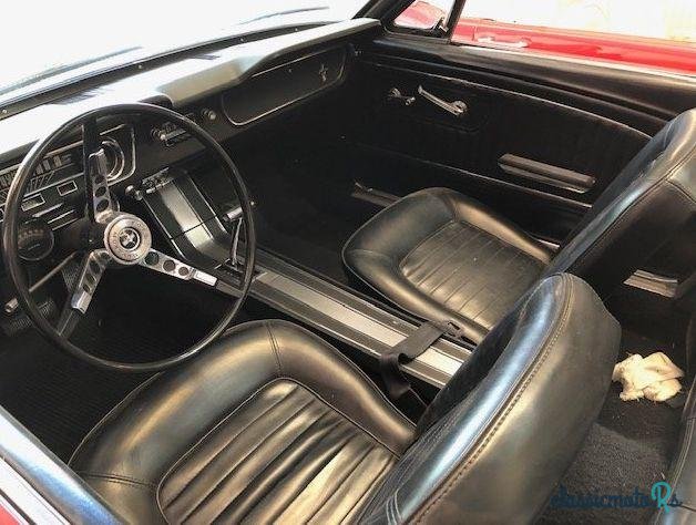 1965' Ford Mustang Convertible photo #3