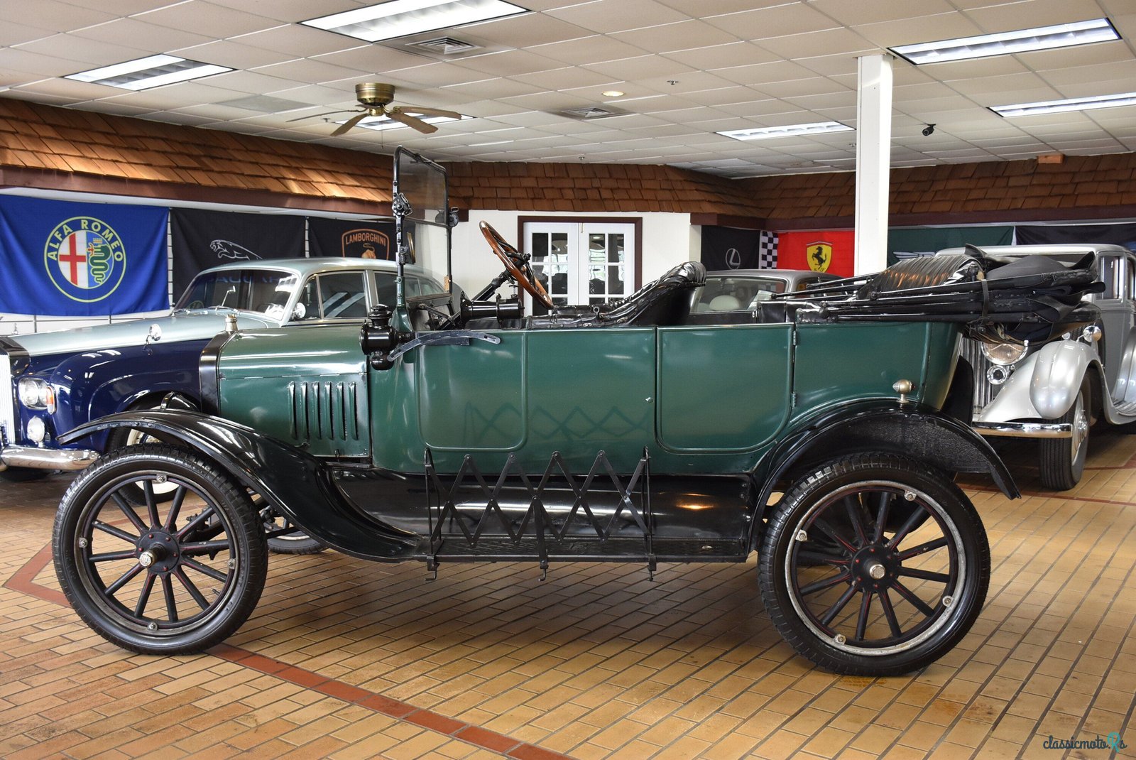 1921' Ford Model T photo #2