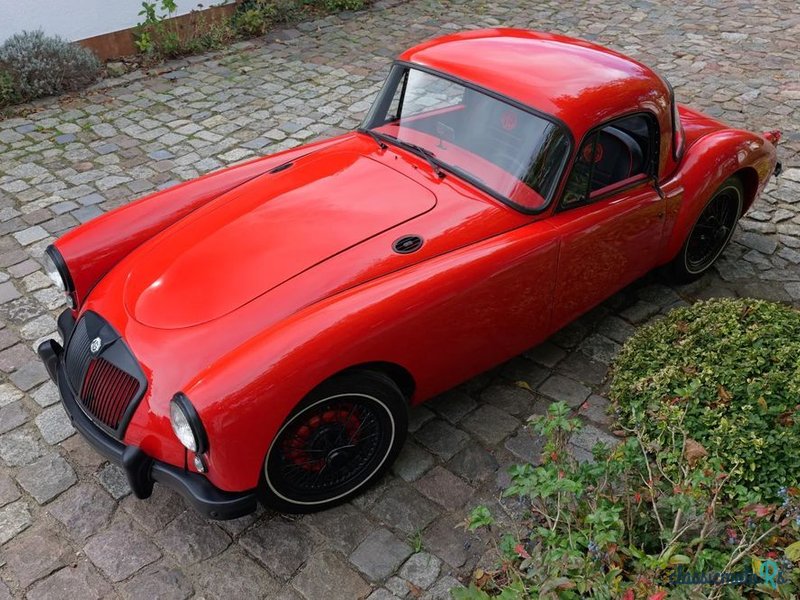 1957' MG MGA photo #2