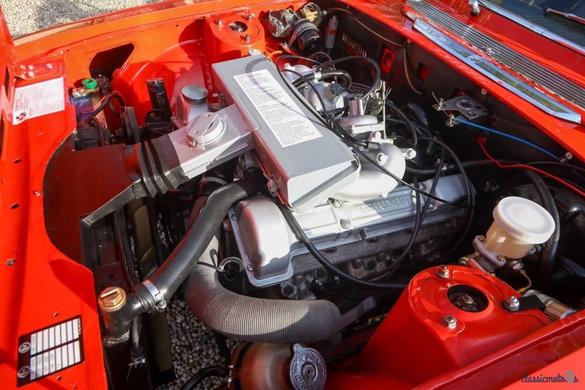 1975' Triumph Stag photo #4