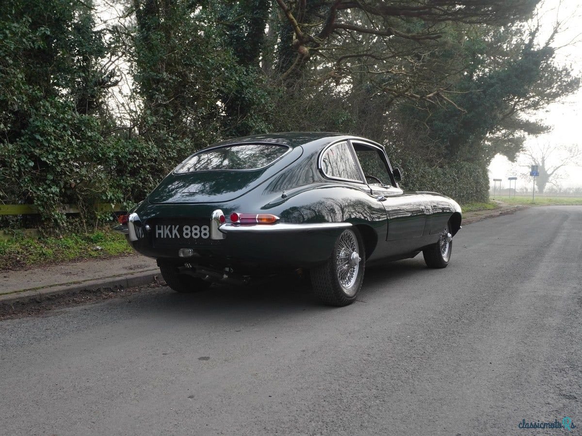 1966' Jaguar E-Type photo #6