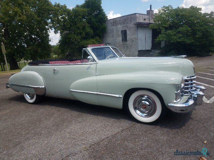 1947' Cadillac Series 62 photo #2