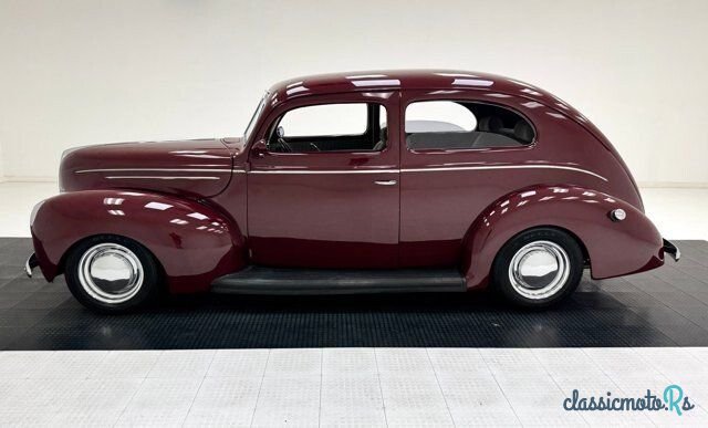 1939' Ford Deluxe photo #2