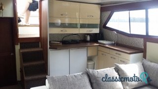 1980' Yacht Trojan 36 TRI Cabin photo #2