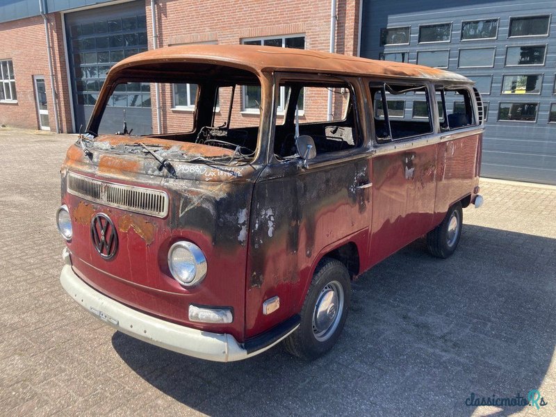 1971' Volkswagen Type 2 photo #5