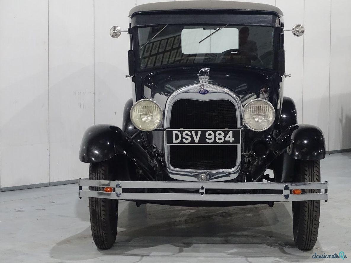 1929' Ford Model A Tudor photo #3