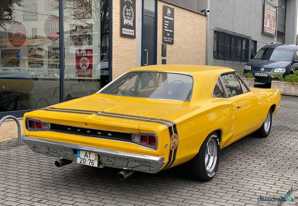 1968' Dodge Coronet photo #1