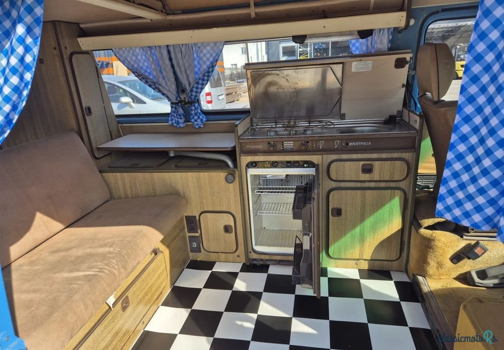 1980' Volkswagen Transporter 253 251 photo #3