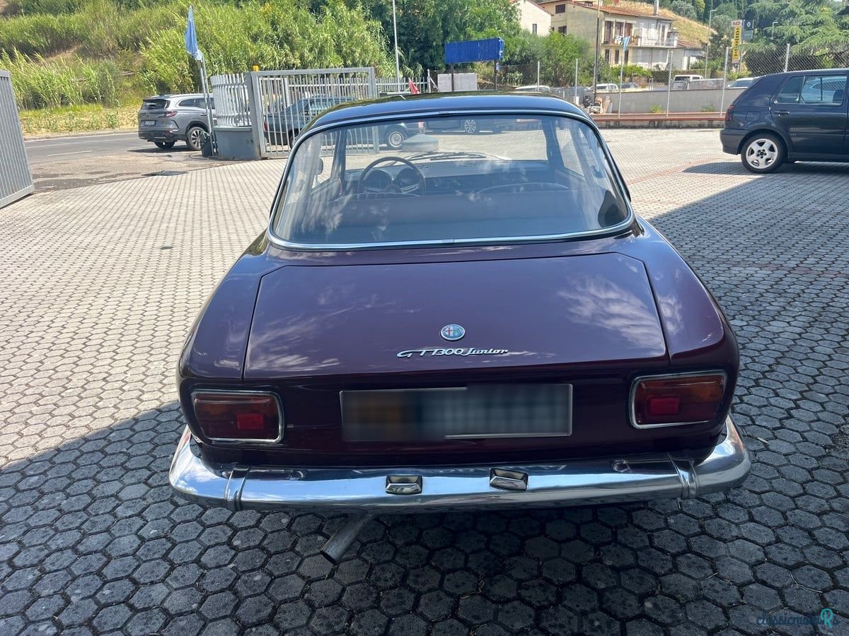 1972' Alfa Romeo GT photo #3