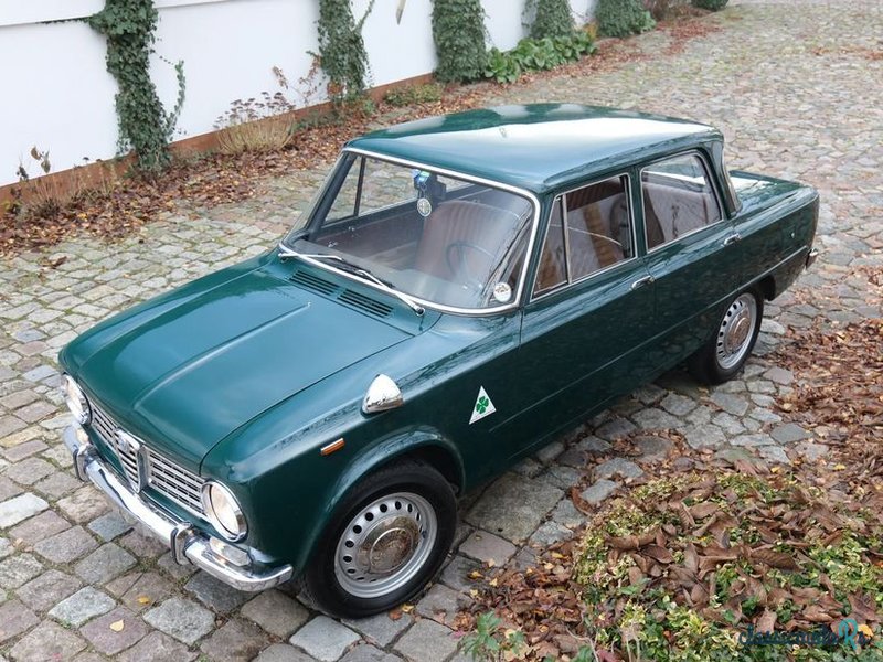 1967' Alfa Romeo Giulia photo #1