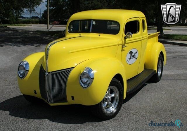 1946' Ford Custom photo #4