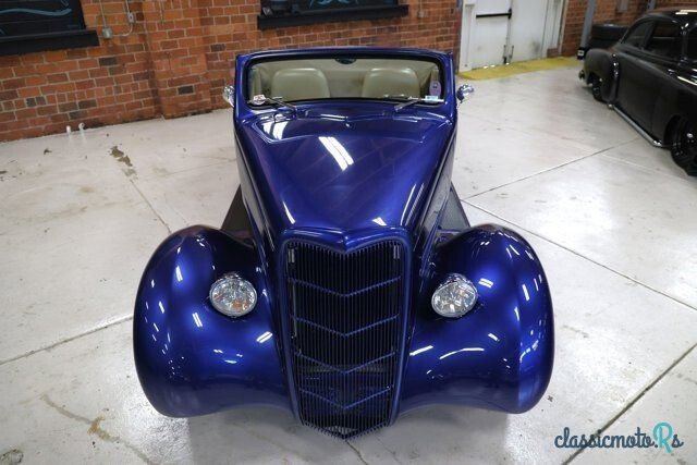 1935' Ford photo #4