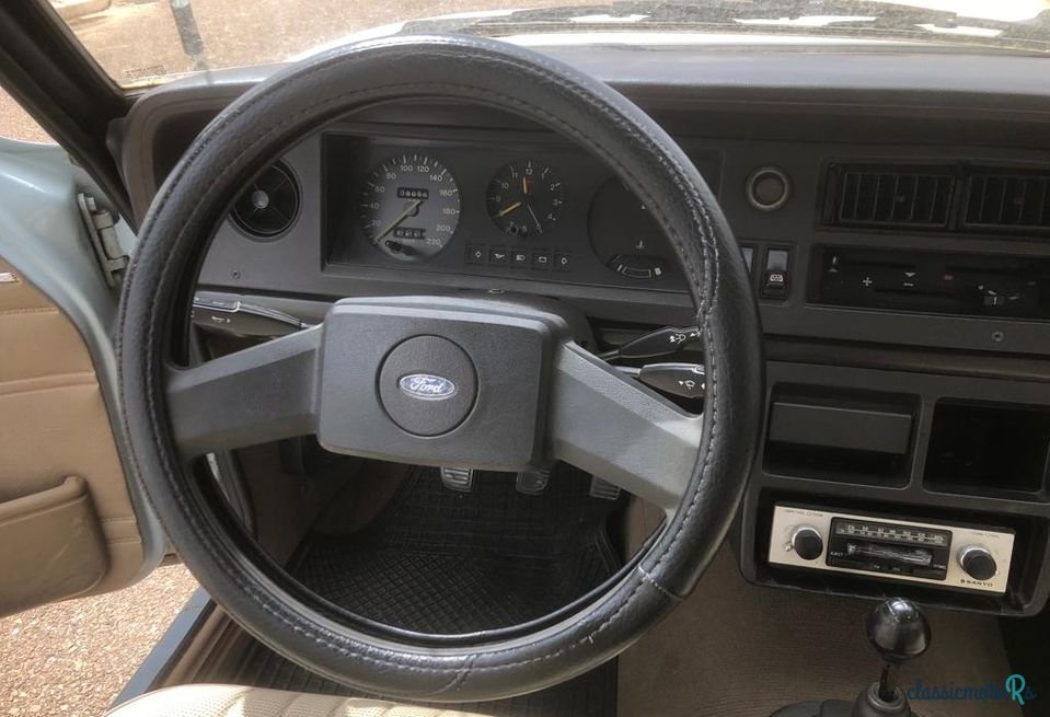 1980' Ford Cortina photo #5