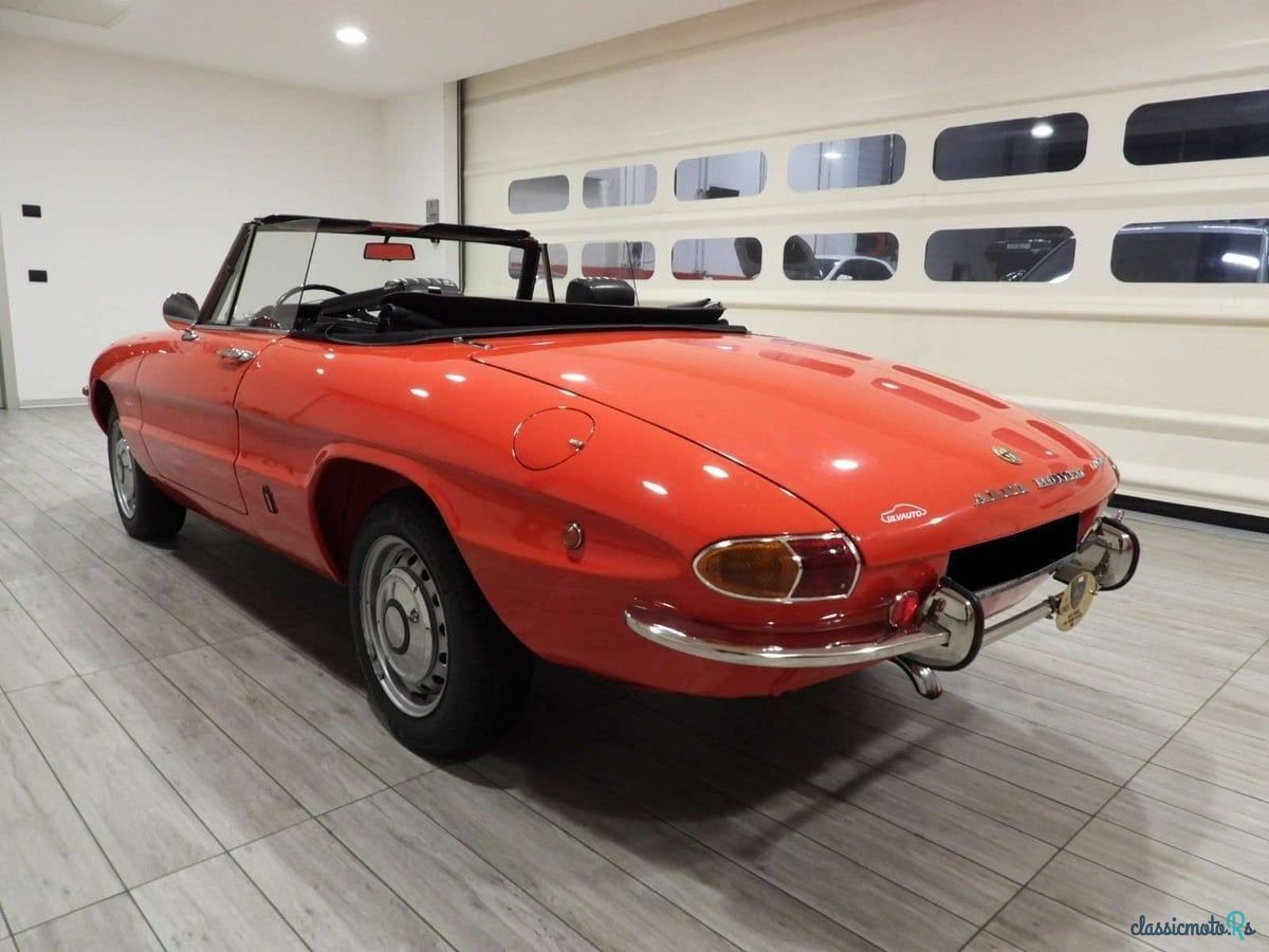 1969' Alfa Romeo Spider photo #3