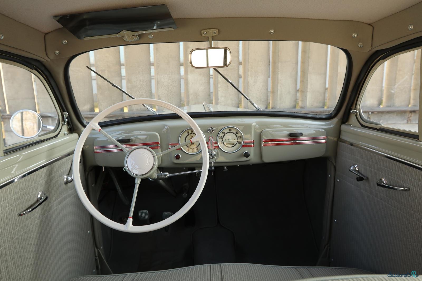 1949' Moskvitch 400 photo #7