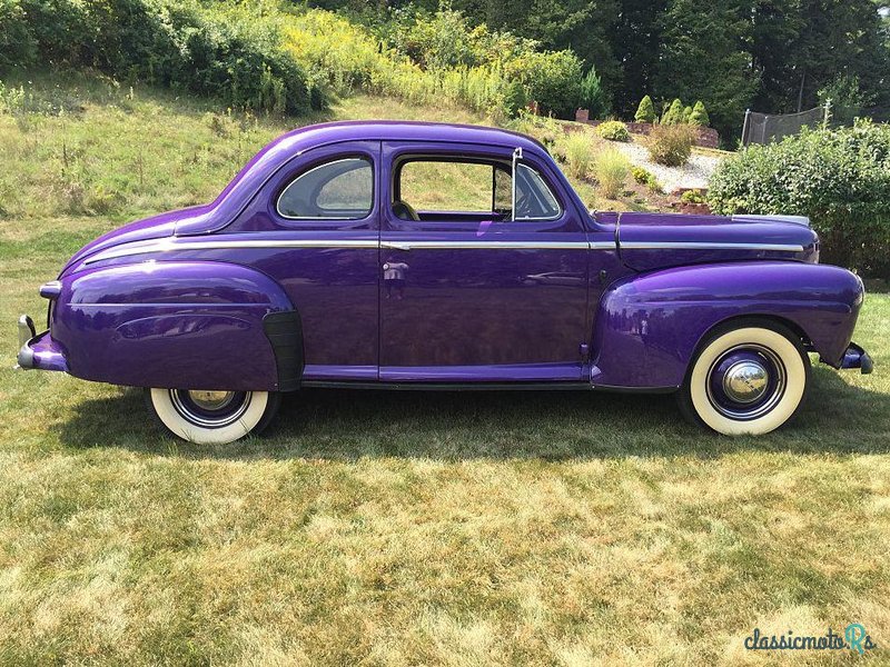 1947' Ford Super Deluxe photo #1