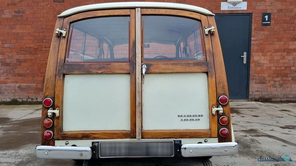 1970' Morris Minor photo #4