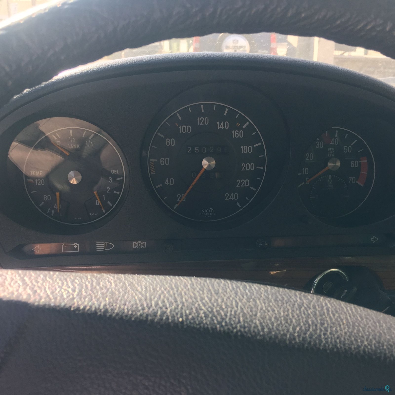 1974' Mercedes-Benz 450 photo #3