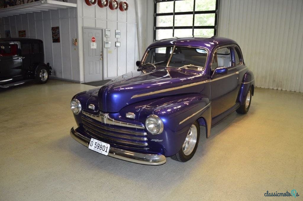 1946' Ford Super Deluxe photo #4