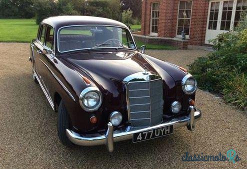 1959' Mercedes-Benz 220 S photo #1