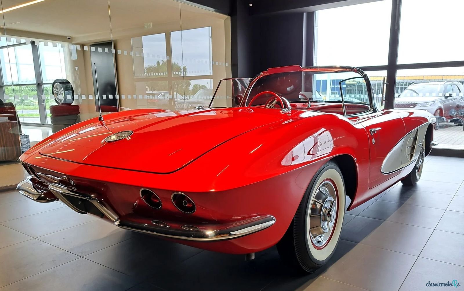 1961' Chevrolet Corvette photo #5