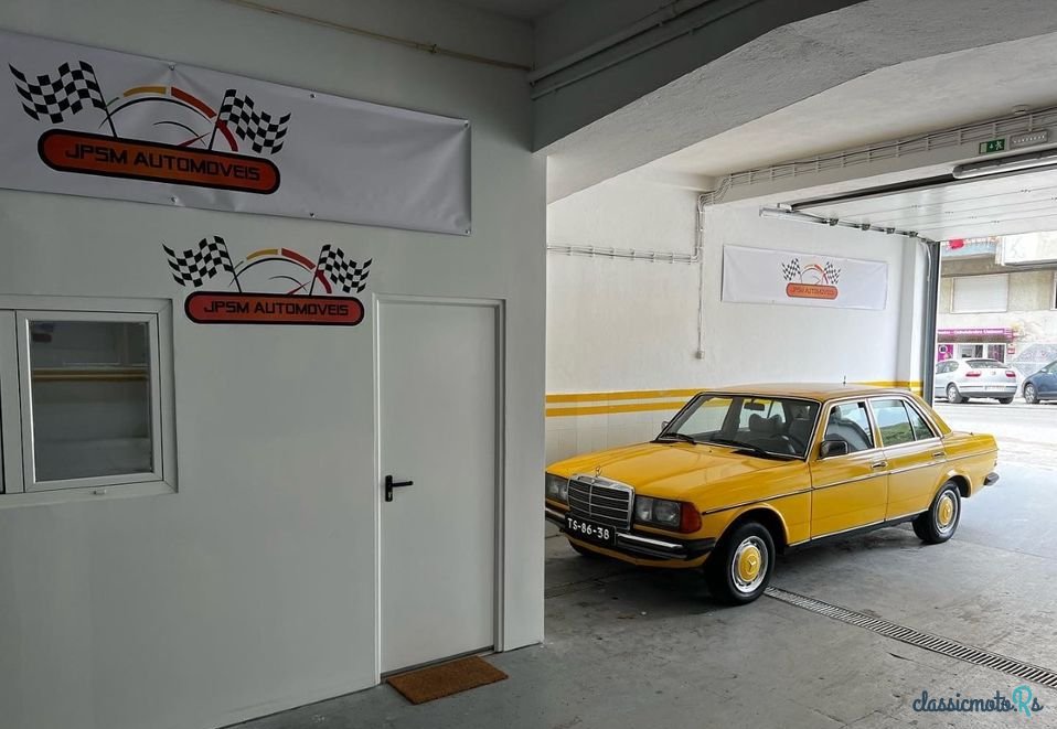 1978' Mercedes-Benz 200 photo #5