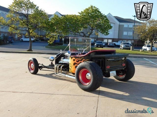 1923' Ford photo #4