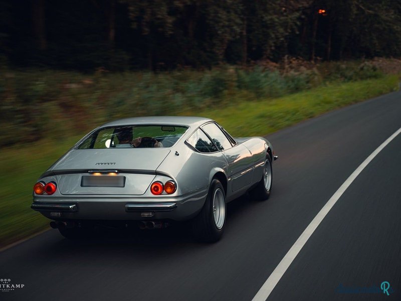 1969' Ferrari 365 photo #2