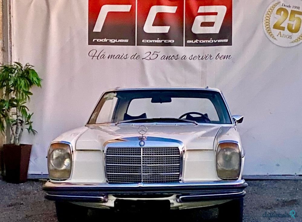 1972' Mercedes-Benz 250 photo #2